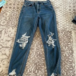 American eagle mom jeans size 2